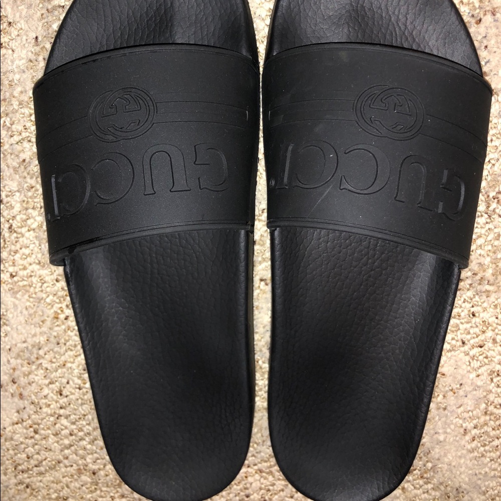 Men’s Gucci Flip Flops